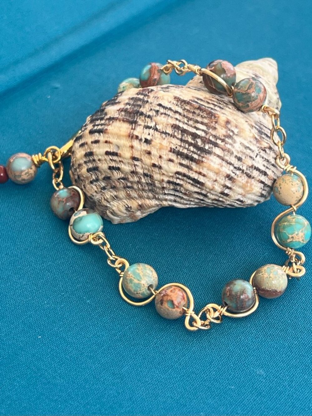Auqu Terra Jasper Wire Wrapped Beaded Bracelet | Artisan Handmade - Picture 5 of 5